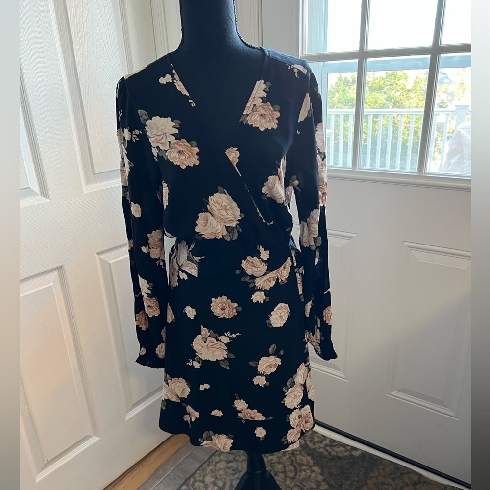 Abercrombie & Fitch beautiful wrap dress.